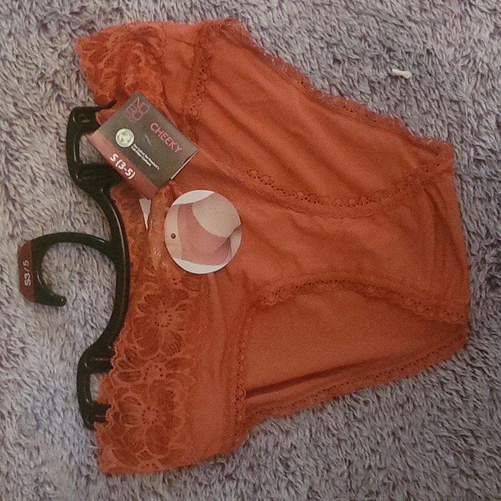 Lace trim Cheeky Panty small 3-5